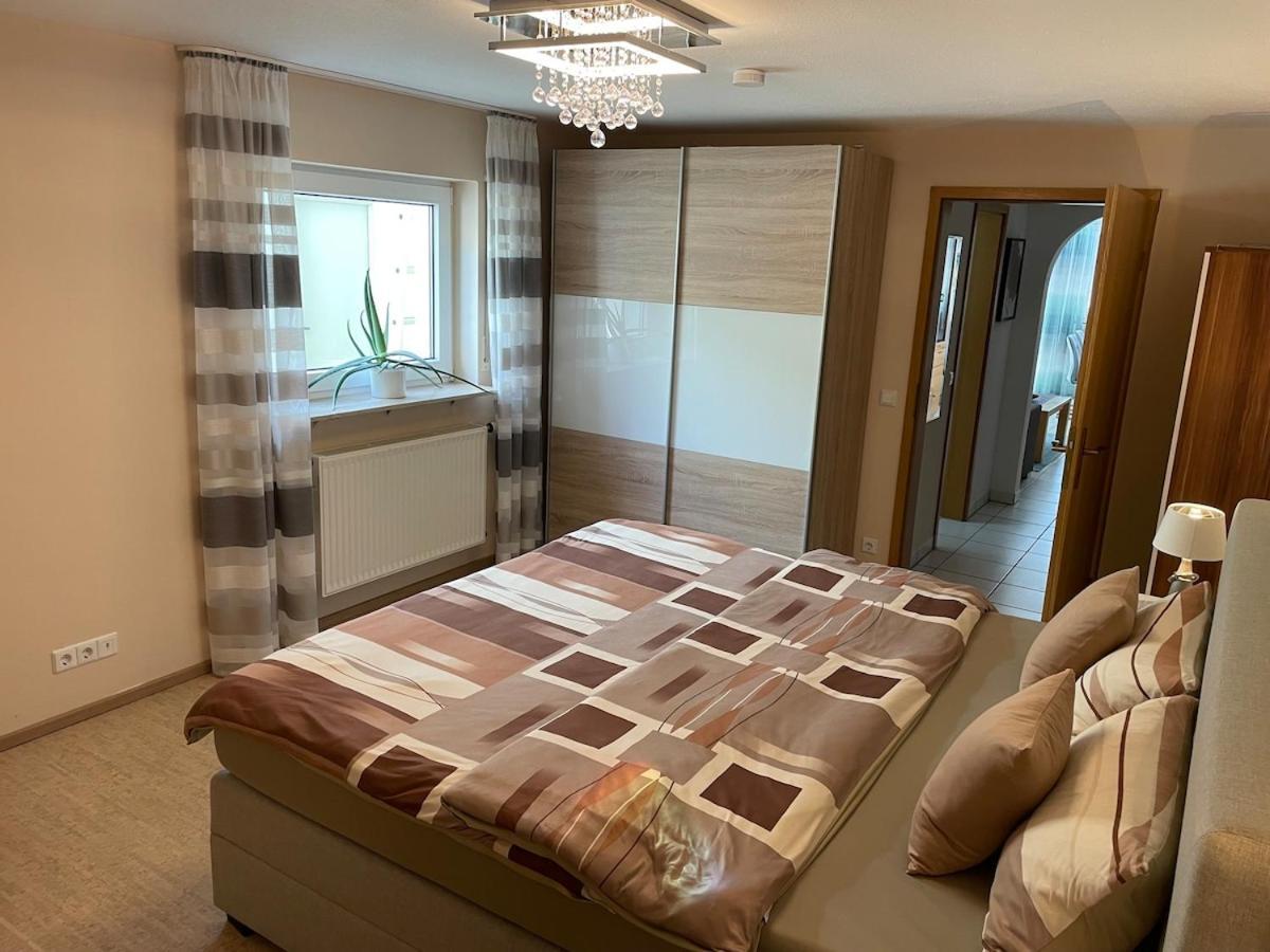 Apartment Sonnige Suedwohnung Mit Terrasse, Badesee Forchtenberg