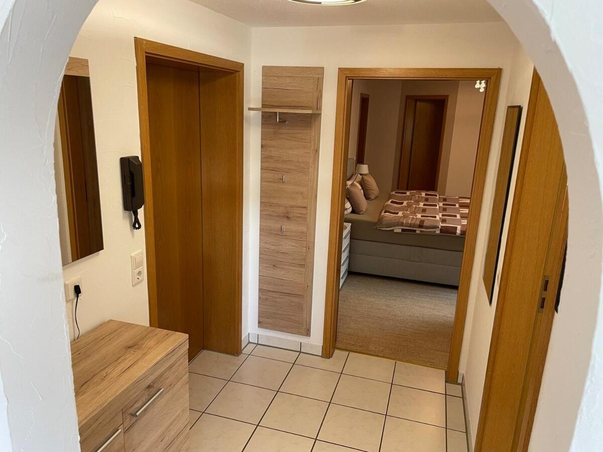 Sonnige Suedwohnung Mit Terrasse, Badesee Forchtenberg